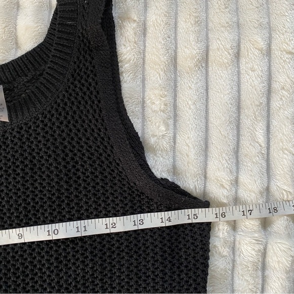 Lulus Sleeveless Knit Dress Size: Large - Picture 9 of 9